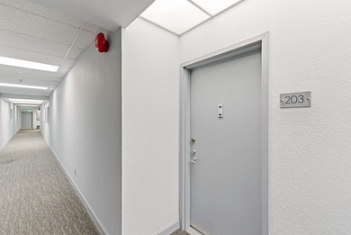 Downtown Walnut Creek living at its best! This beautifully