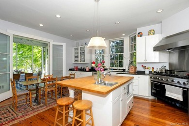 FIRST TIME ON MARKET IN 30 YEARS - *ARCADIA* circa 1850 Historic - photo 13