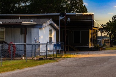 RARE FIND: DOUBLE LOT + CLIMATE-CONTROLLED SHOP! Opportunities - photo 2
