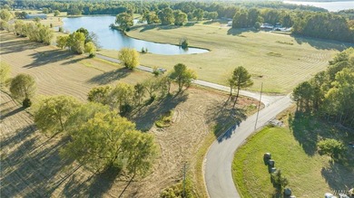 Explore pristine, level waterfront lots in a top-rated school - photo 25
