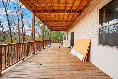 Welcome to an extraordinary lakefront retreat at Lake Malone - photo 30