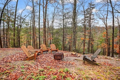 Welcome to an extraordinary lakefront retreat at Lake Malone - photo 31