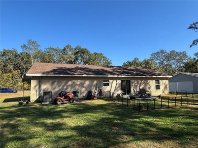 Come see this practically brand new 3/2 beautiful Frame Home - photo 7