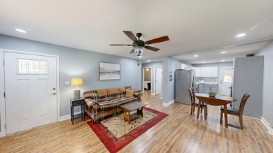 This updated cottage style home is cute as can be and move-in - photo 4