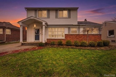 Lake Home For Sale in Saint Clair Shores, Michigan