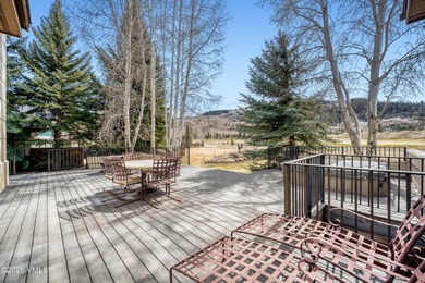 Discover world-class mountain living in the heart of Arrowhead's - photo 3