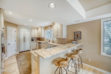 Discover world-class mountain living in the heart of Arrowhead's - photo 7