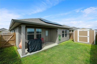 Well-maintained 2022 DR Horton home that is move-in ready and - photo 14