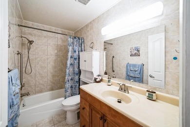 Gorgeous 3 Bedroom, 2.5 Bath Townhouse in South San Jose. Quiet - photo 21
