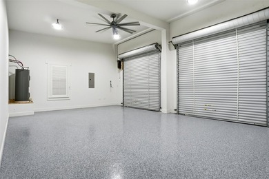 Stunning Modern Home on 2 Acres with Full Guest Quarters & - photo 22