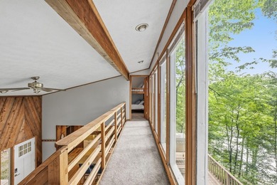 Welcome to a LAKEFRONT home in the desirable Hideaway Hills! - photo 24