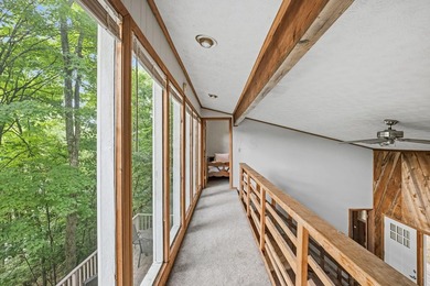 Welcome to a LAKEFRONT home in the desirable Hideaway Hills! - photo 29