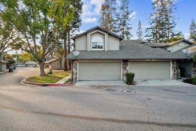 Gorgeous 3 Bedroom, 2.5 Bath Townhouse in South San Jose. Quiet - photo 30