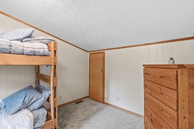 Welcome to a LAKEFRONT home in the desirable Hideaway Hills! - photo 33
