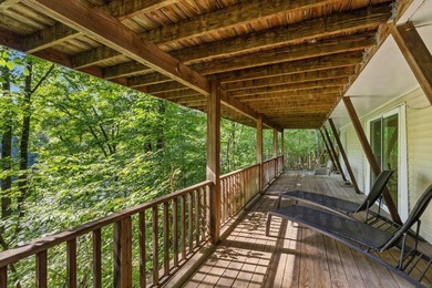 Welcome to a LAKEFRONT home in the desirable Hideaway Hills! - photo 38