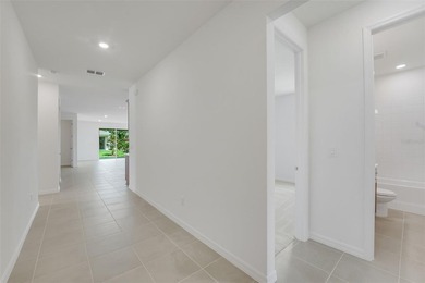 Virtually Staged. Under Construction. Spacious 4-bedroom, 2 - photo 3