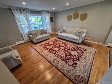 Welcome to this exceptional 6-bedroom Colonial offers the - photo 6