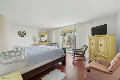 MASSIVE PRICE REDUCTION - MOTIVATED SELLER - TURNKEY TOWNHOME - - photo 4