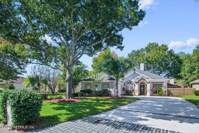 Doctors Lake Home Active Under Contract in Fleming Island Florida