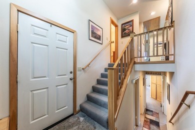 We are proud to present Unit 17 at Donner Pines West, a - photo 11