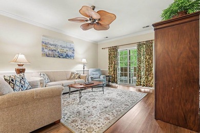 Beautiful three bedroom, two bath, UPDATED END UNIT in the - photo 6