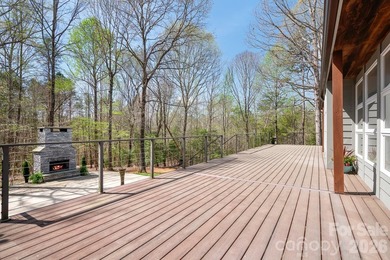 California Contemporary meets Carolina serenity! - photo 16