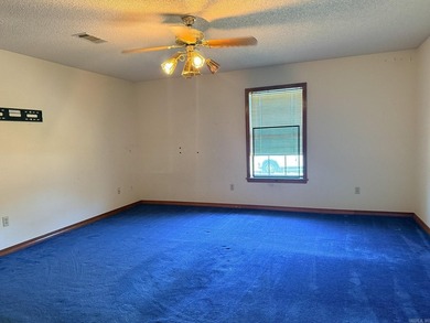MOTIVATED SELLER!!!! Looking for space, flexibility, and a - photo 18