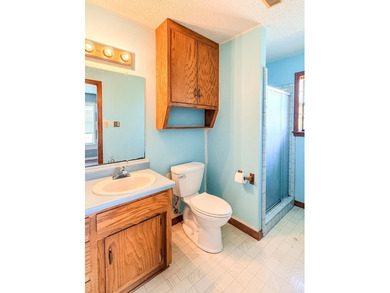 MOTIVATED SELLER!!!! Looking for space, flexibility, and a - photo 23