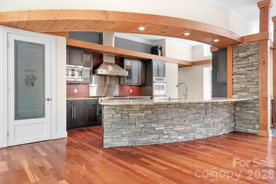 California Contemporary meets Carolina serenity! - photo 23