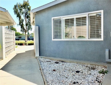 This 2 Bedroom 1.5 Bathrooms Expanded Corner is Freshly Painted - photo 24