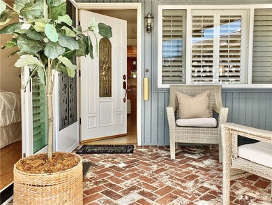 This 2 Bedroom 1.5 Bathrooms Expanded Corner is Freshly Painted - photo 25