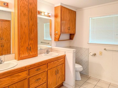 MOTIVATED SELLER!!!! Looking for space, flexibility, and a - photo 38