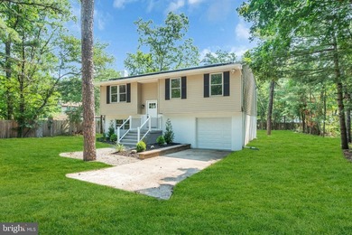 Beautifully renovated 3-bedroom, 2-full-bath home located in the - photo 3