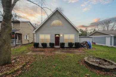 Lake Home For Sale in Pinckney, Michigan