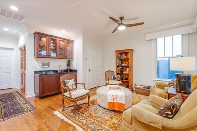 Located just moments from Chattanooga's dining, riverfront, and - photo 22