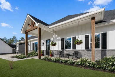 This beautiful home offers the perfect blend of comfort and - photo 2