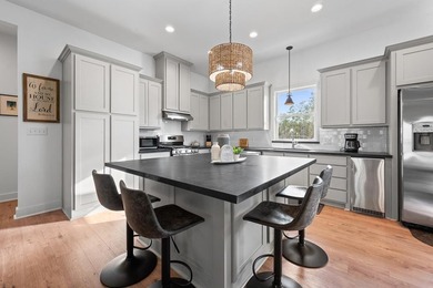 This beautiful home offers the perfect blend of comfort and - photo 5