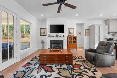 This beautiful home offers the perfect blend of comfort and - photo 8