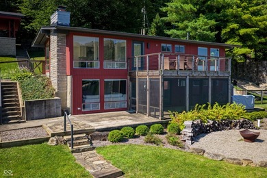Welcome to Grandview Lake living at its finest - a mid-century - photo 4