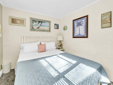 Affordable Navarre opportunity featuring updates, spacious - photo 17