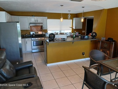 Welcome to 110 Lagoon Ave, a rare double-lot property offering - photo 17