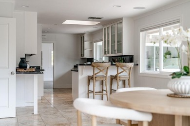 Fairway views, gorgeous light, and easy Aptos living await! Set - photo 19