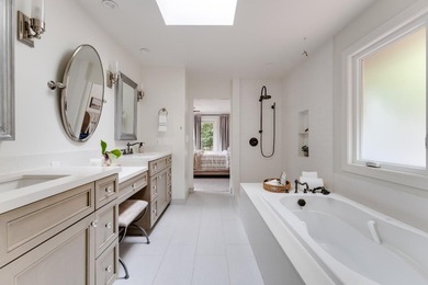Fairway views, gorgeous light, and easy Aptos living await! Set - photo 35