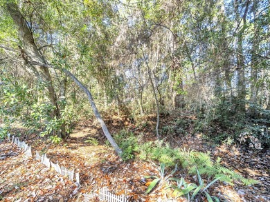 Affordable Navarre opportunity featuring updates, spacious - photo 36