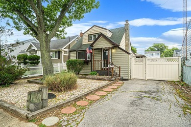 Welcome to a home where comfort, character, and coastal charm - photo 2