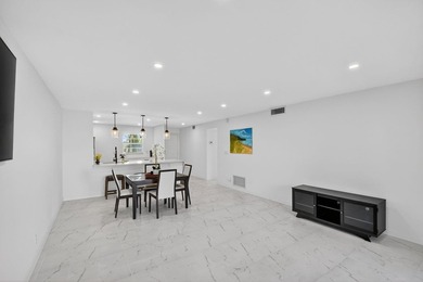 * BLDG is FHA APPROVED. Beautifully renovated 2nd-floor corner - photo 13