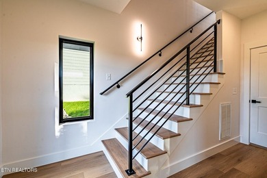 Welcome to 2600 Vucrest Ave, a newly constructed, luxury modern - photo 16