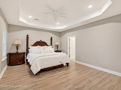 MOTIVATED SELLER, you'll get the perks without the price! This - photo 18