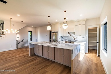 Welcome to 2600 Vucrest Ave, a newly constructed, luxury modern - photo 20