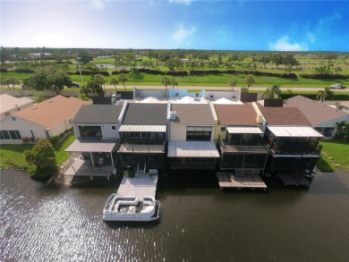 Lake Townhome/Townhouse For Sale in Lake Suzy, Florida